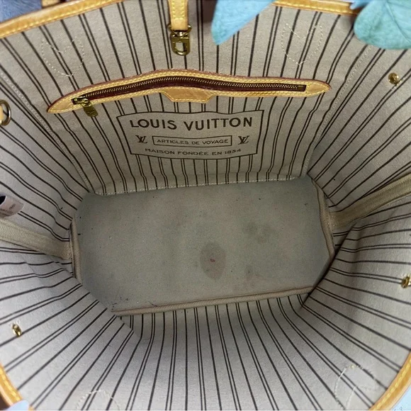 Authentic Louis Vuitton Neverfull MM Monogram Tote 2017 SD0157 - Picture 8 of 13